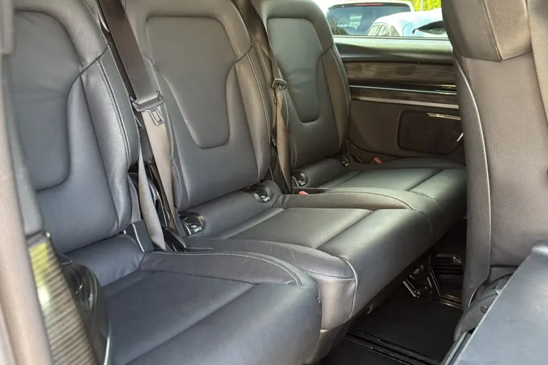 Mercedes-Benz V 250 (Clasa V) din 2024 cu 38.100 km - oferta MER231174 - foto 15