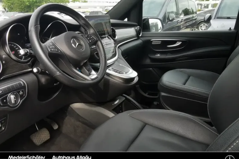 Mercedes-Benz V 300 (Clasa V) din 2023 cu 40.462 km - oferta MER231175 - foto 4