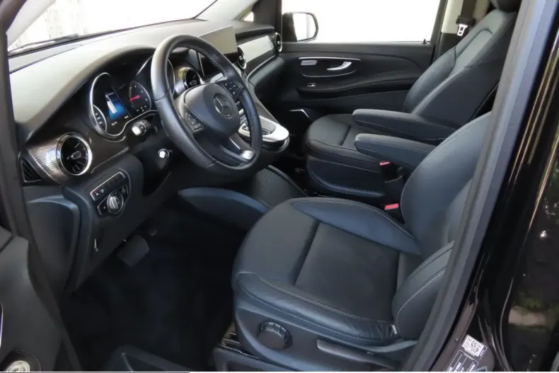Mercedes-Benz V 300 (Clasa V) din 2023 cu 23.013 km - oferta MER231176 - foto 6