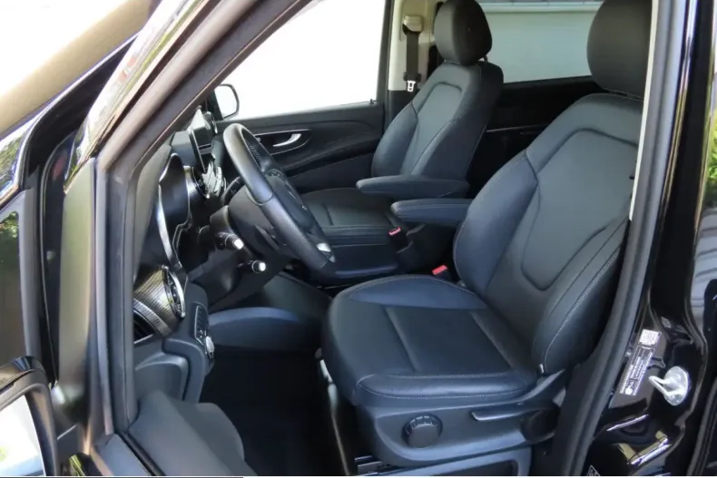 Mercedes-Benz V 300 (Clasa V) din 2023 cu 23.013 km - oferta MER231176 - foto 7
