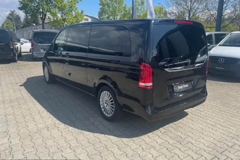 Mercedes-Benz V 300 (Clasa V) din 2023 cu 42.517 km - oferta MER231178 - foto 4