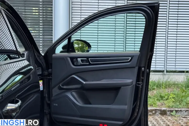 Porsche Cayenne din 2022 cu 61.500 km - oferta POR231190 - foto 12