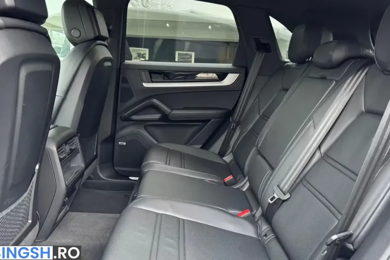 Porsche Cayenne din 2025 cu 22.745 km - oferta POR231192 - foto 11