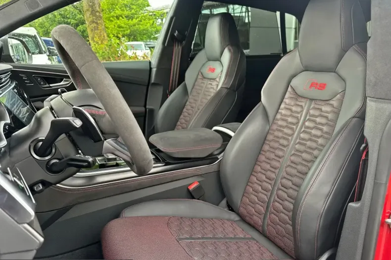 Audi RSQ8 din 2024 cu 10.590 km - oferta AUD231198 - foto 6