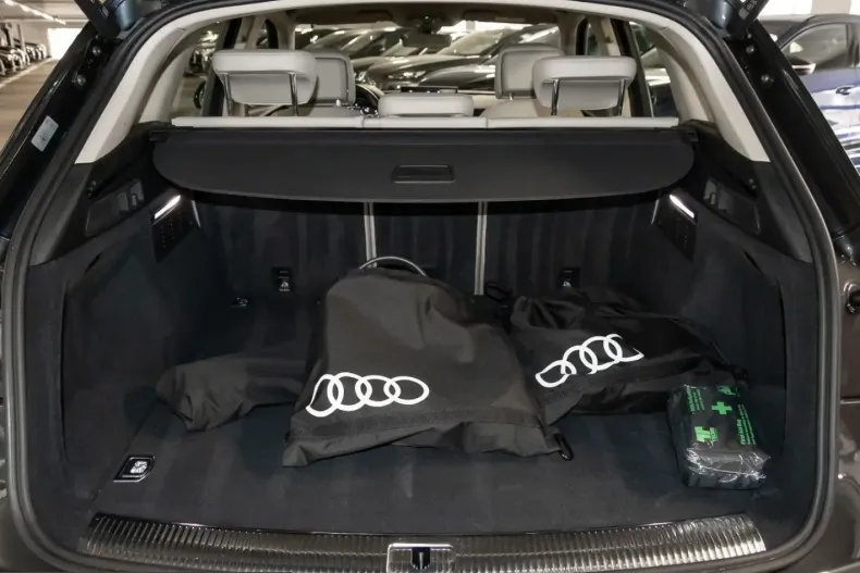 Audi Q5 din 2023 cu 49.070 km - oferta AUD231200 - foto 17