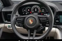 Porsche Panamera din 2023 cu 3.950 km - oferta POR231204 - foto 11