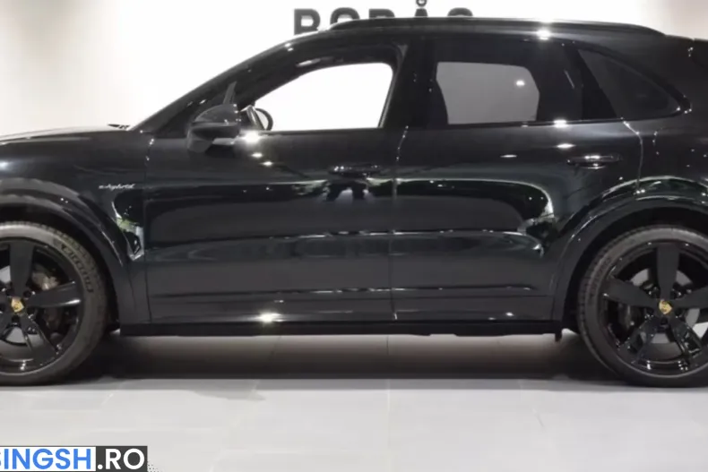 Porsche Cayenne din 2022 cu 63.808 km - oferta POR231207 - foto 3