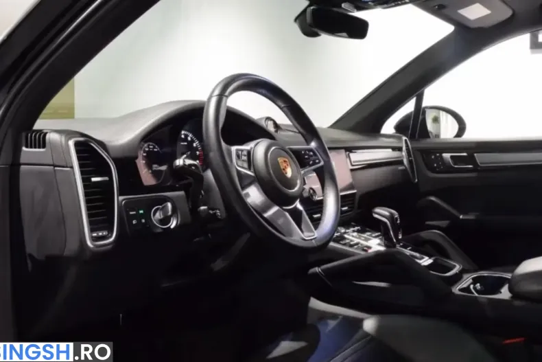Porsche Cayenne din 2022 cu 63.808 km - oferta POR231207 - foto 8