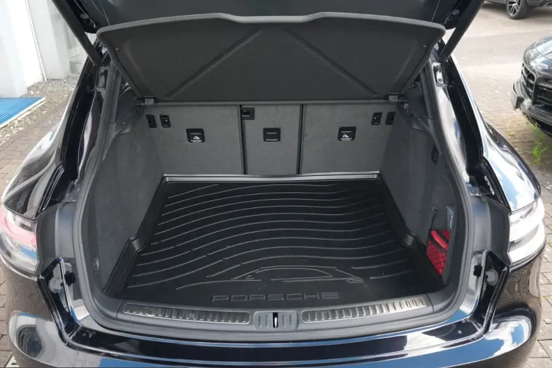 Porsche Macan din 2023 cu 20.000 km - oferta POR231208 - foto 39