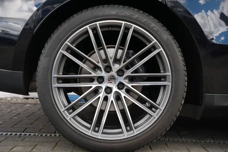 Porsche Macan din 2023 cu 20.000 km - oferta POR231208 - foto 48