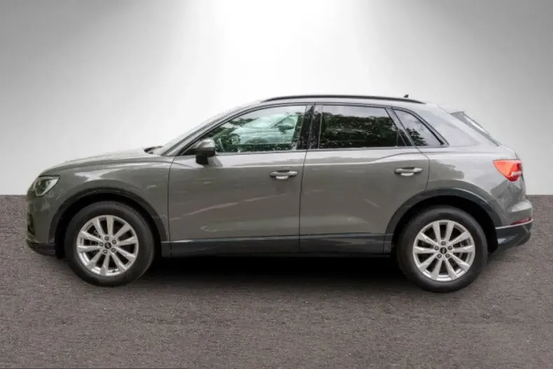 Audi Q3 din 2023 cu 27.700 km - oferta AUD231209 - foto 4