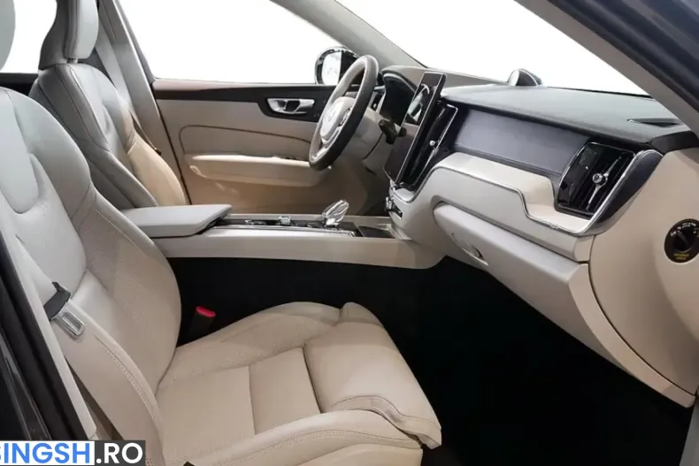 Volvo XC60 din 2025 cu 14.990 km - oferta VOL231219 - foto 15