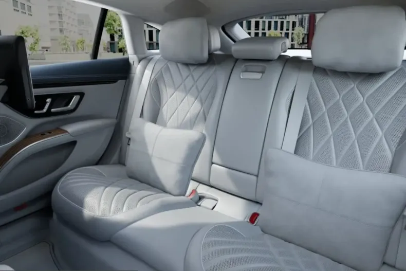 Mercedes-Benz EQS (Clasa S) din 2025 cu 3.387 km - oferta MER231221 - foto 9