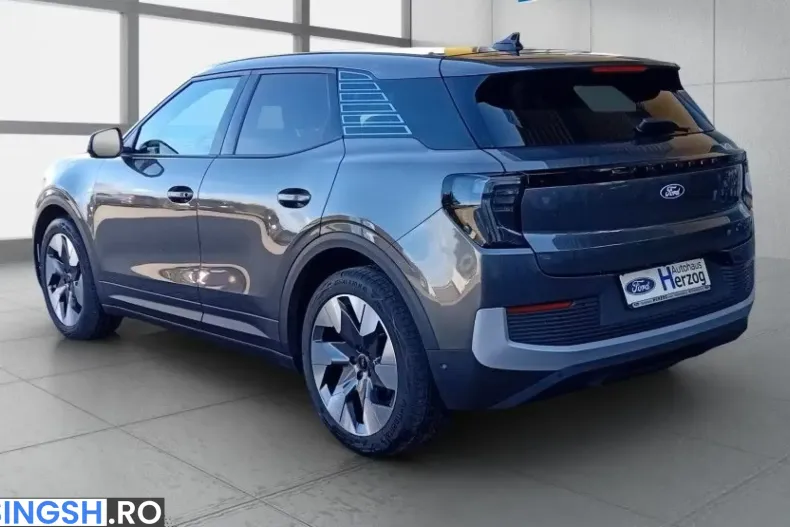 Ford Explorer din 2025 cu 5.400 km - oferta FOR231227 - foto 10