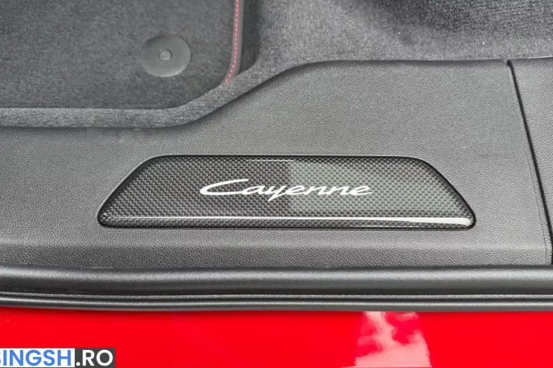 Porsche Cayenne din 2026 cu 3.900 km - oferta POR231235 - foto 14