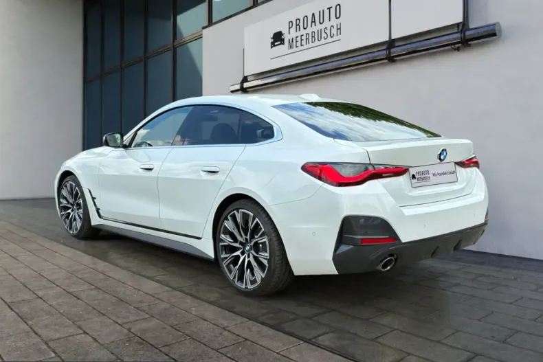 BMW 430d (Seria 4) din 2024 cu 8.894 km - oferta BMW231236 - foto 2