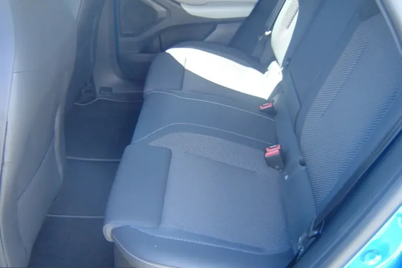 Ford Explorer din 2025 cu 17.500 km - oferta FOR231237 - foto 9