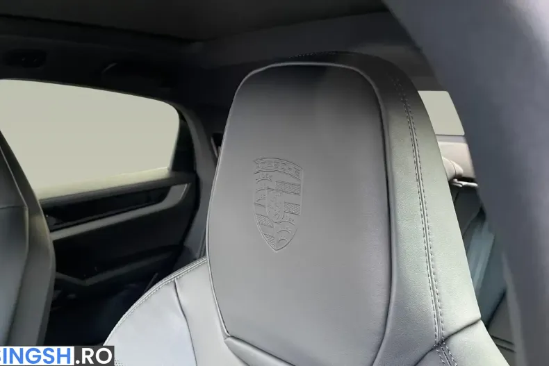 Porsche Cayenne din 2026 cu 6.900 km - oferta POR231239 - foto 23
