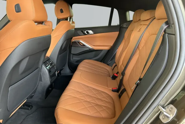 BMW X6 (Seria X) din 2025 cu 12.543 km - oferta BMW231244 - foto 10