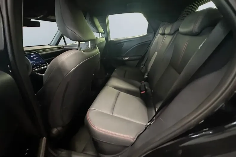 Lexus LBX din 2025 cu 12.409 km - oferta LEX231245 - foto 14