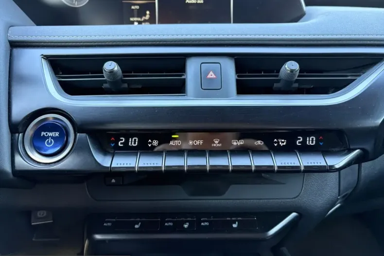 Lexus UX din 2022 cu 46.508 km - oferta LEX231246 - foto 26