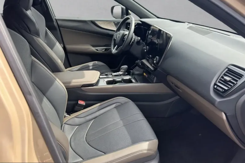 Lexus NX 350h din 2024 cu 8.811 km - oferta LEX231247 - foto 18