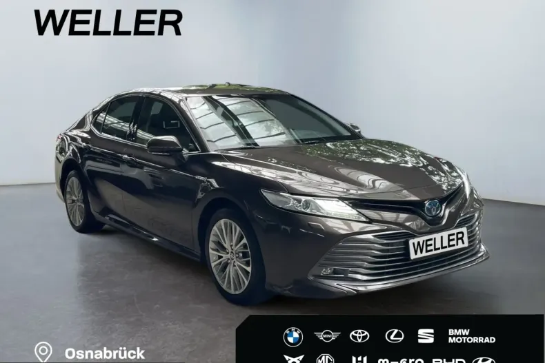 Toyota Camry din 2021 cu 102.736 km - oferta TOY231250 - foto 3