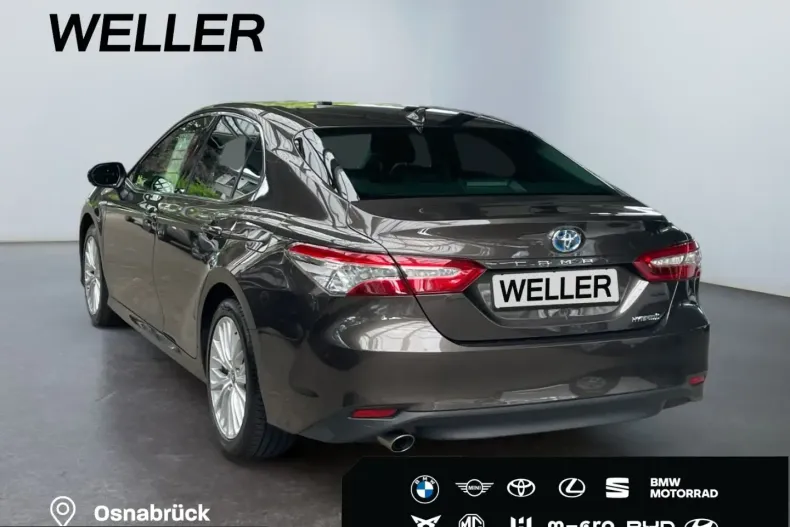 Toyota Camry din 2021 cu 102.736 km - oferta TOY231250 - foto 6