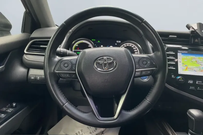 Toyota Camry din 2021 cu 102.736 km - oferta TOY231250 - foto 10