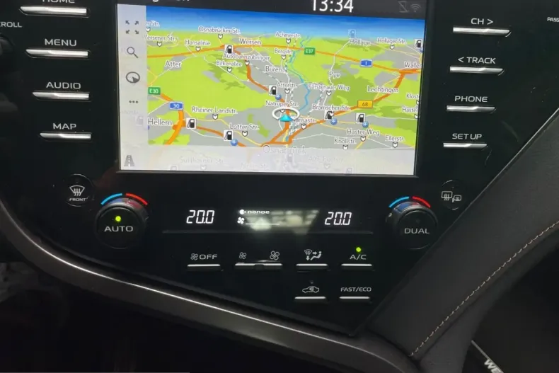 Toyota Camry din 2021 cu 102.736 km - oferta TOY231250 - foto 24