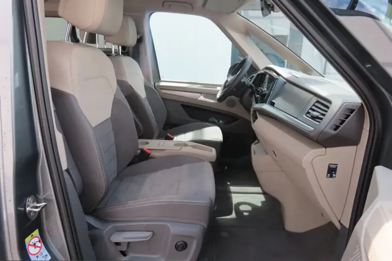 Volkswagen T7 Multivan din 2025 cu 3.500 km - oferta VOL231252 - foto 9