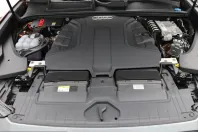 Audi Q8 din 2022 cu 66.000 km - oferta AUD231260 - foto 16