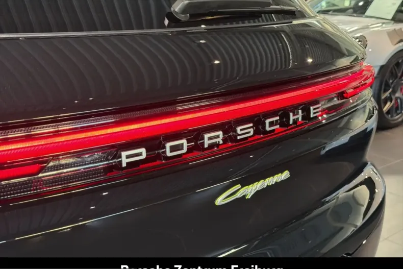 Porsche Cayenne din 2024 cu 24.200 km - oferta POR231269 - foto 34