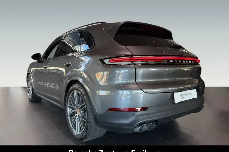 Porsche Cayenne din 2024 cu 37.200 km - oferta POR231270 - foto 2