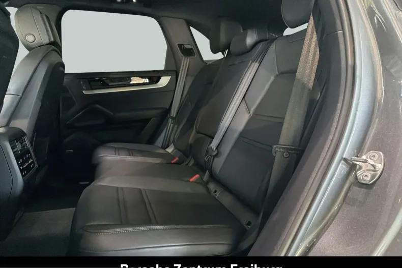 Porsche Cayenne din 2024 cu 37.200 km - oferta POR231270 - foto 12