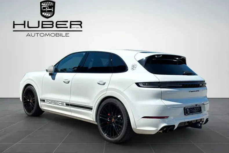 Porsche Cayenne din 2025 cu 5.900 km - oferta POR231272 - foto 3