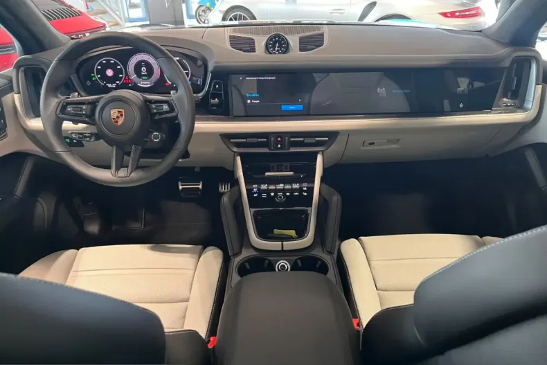 Porsche Cayenne din 2024 cu 48.500 km - oferta POR231280 - foto 2