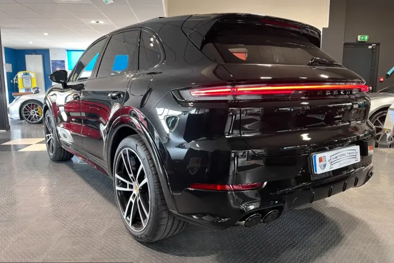 Porsche Cayenne din 2024 cu 48.500 km - oferta POR231280 - foto 3