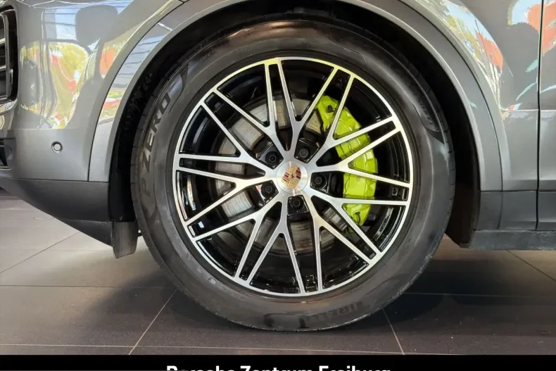 Porsche Cayenne din 2024 cu 23.012 km - oferta POR231295 - foto 7