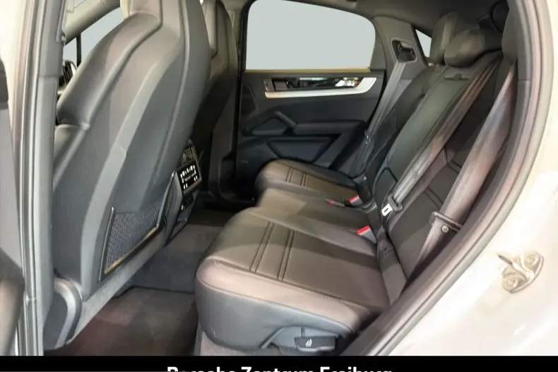 Porsche Cayenne din 2025 cu 24.900 km - oferta POR231296 - foto 10