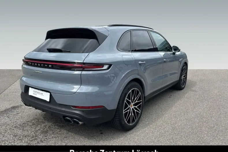 Porsche Cayenne din 2024 cu 23.438 km - oferta POR231297 - foto 2