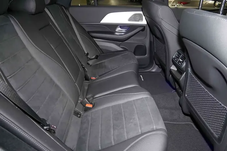 Mercedes-Benz GLE 450 (Clasa GLE) din 2025 cu 8.966 km - oferta MER231309 - foto 6