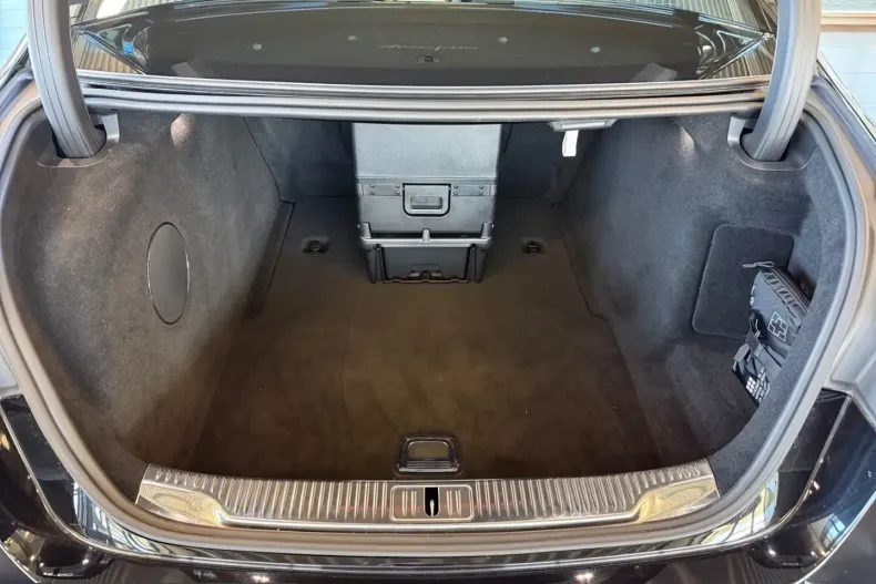 Mercedes-Benz S 680 (Clasa S) din 2023 cu 26.086 km - oferta MER231315 - foto 6