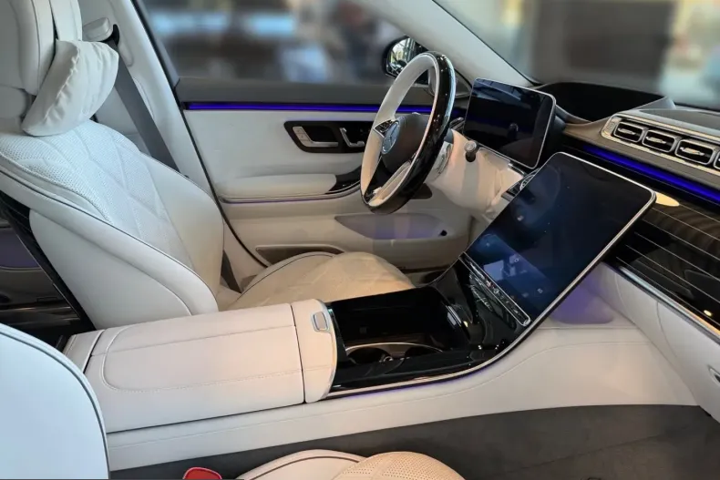 Mercedes-Benz S 680 (Clasa S) din 2023 cu 26.086 km - oferta MER231315 - foto 9