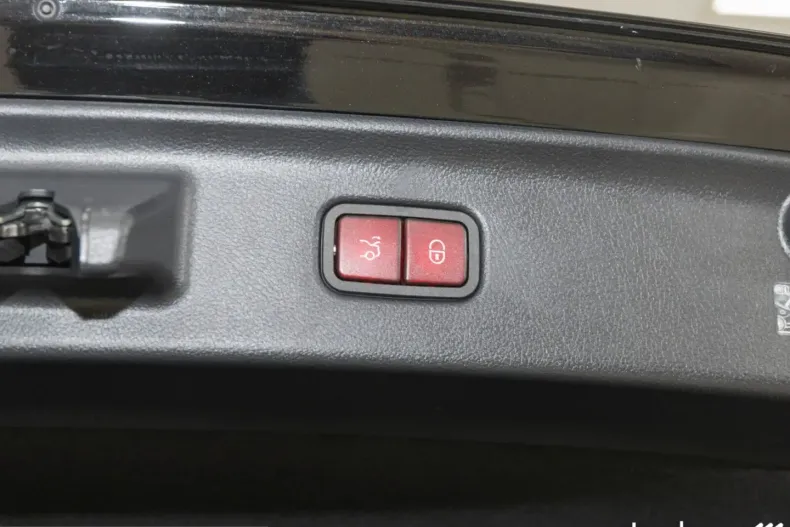Mercedes-Benz S 450 (Clasa S) din 2024 cu 20.000 km - oferta MER231327 - foto 9