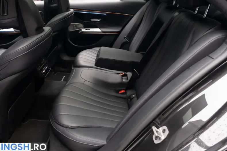 Mercedes-Benz E 300 (Clasa E) din 2024 cu 33.500 km - oferta MER231334 - foto 31