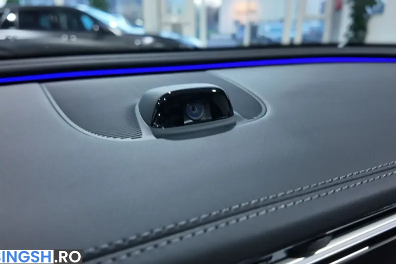 Mercedes-Benz E 220 (Clasa E) din 2024 cu 13.000 km - oferta MER231335 - foto 30