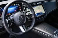 Mercedes-Benz E 220 (Clasa E) din 2025 cu 21.700 km - oferta MER231340 - foto 16
