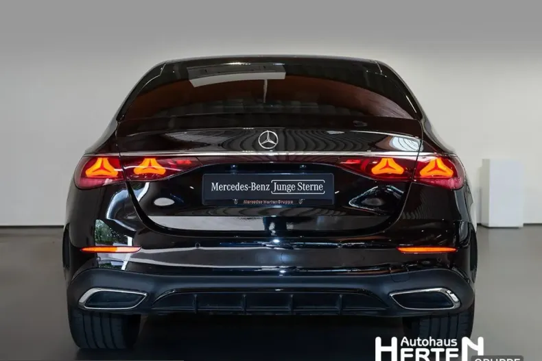 Mercedes-Benz E 220 (Clasa E) din 2025 cu 9.257 km - oferta MER231342 - foto 4