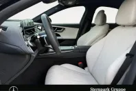 Mercedes-Benz E 300 (Clasa E) din 2025 cu 6.350 km - oferta MER231344 - foto 9